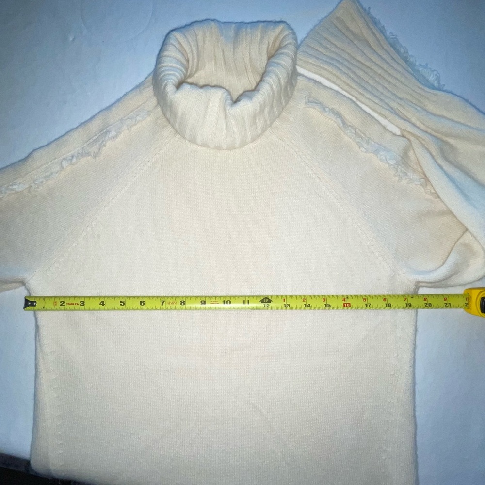 Cashmere Turtleneck Sweater - Picture 5 of 9